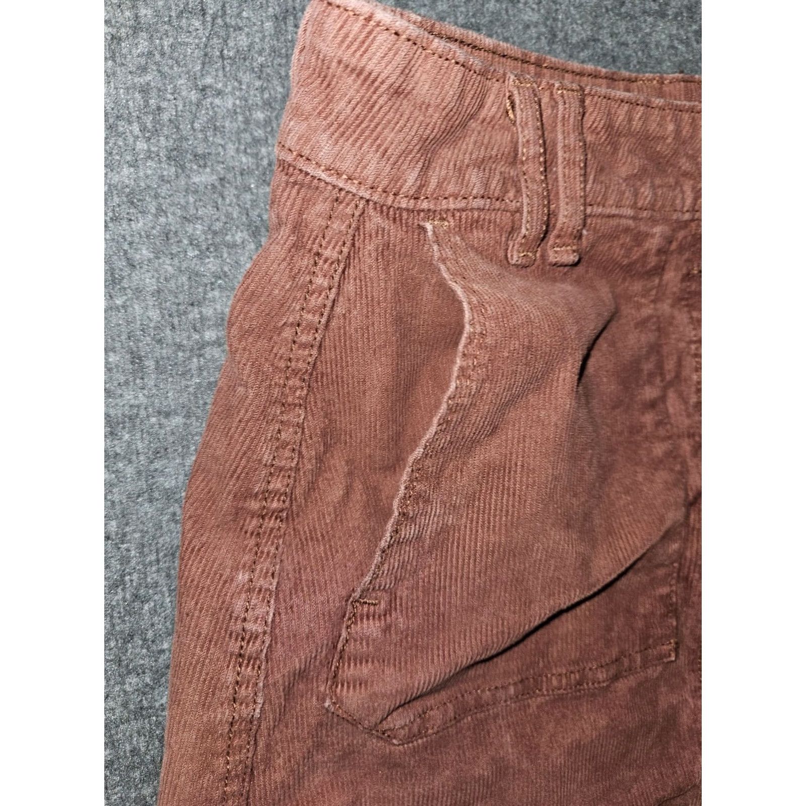 Vintage VINTAGE American Eagle Skirt Womens 2 Brown Corduroy Super High Rise A-Line Button Front (note: original is non-vintage) Size 26" / US 2 / IT 38 - 7 Thumbnail