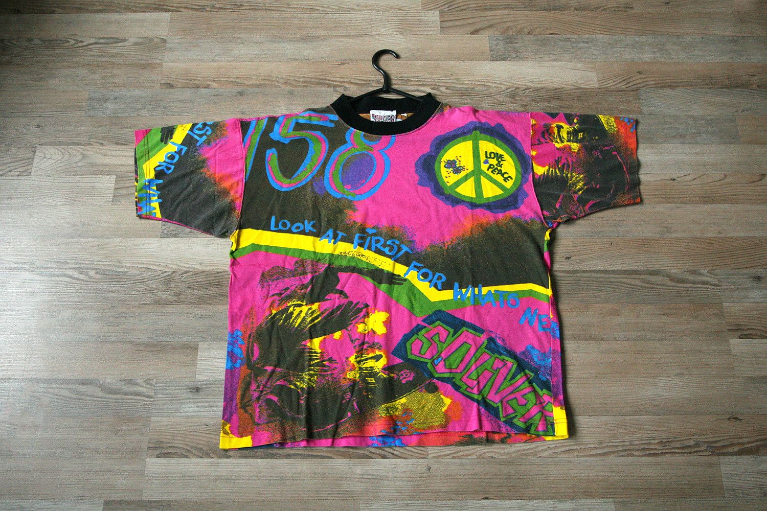 Rap Tees Vintage 90s AOP all over print T Shirt Graffitti Boxy Fit Size US L / EU 52-54 / 3 - 1 Thumbnail