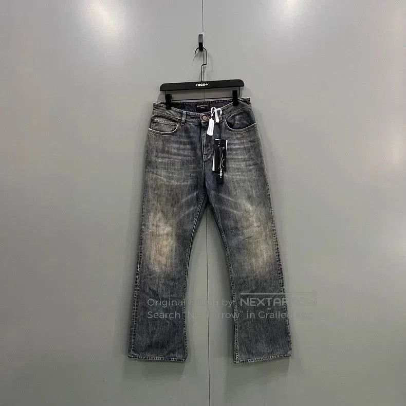 Balenciaga Balenciaga Vintage Blue Distressed Jeans. Size US 38 / EU 54 - 1 Thumbnail