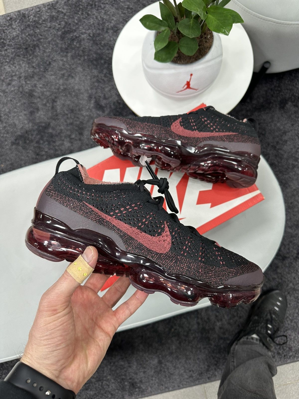 Nike Nike Vapormax 2023 Flyknit Size US 9.5 / EU 42-43 - 1 Thumbnail