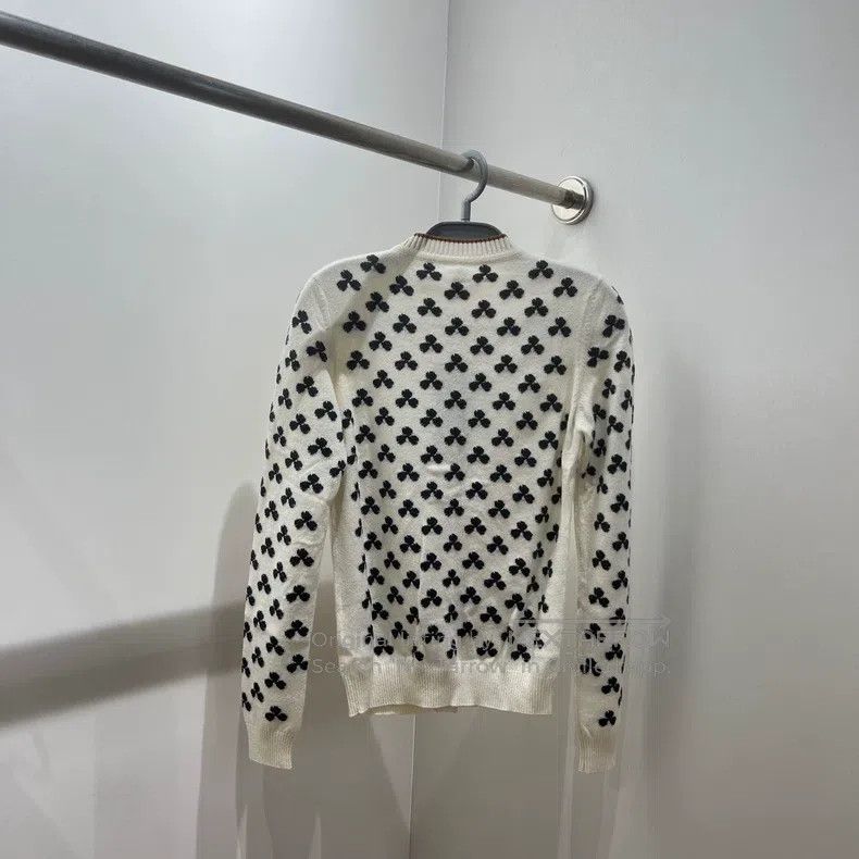 Hermes Hermes Clover Cashmere Knit Cardigan Size XXS / US 00 / IT 34 - 2 Thumbnail