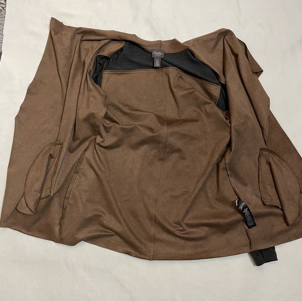 Chicos Chico's TRAVELERS COLLECTION Faux Suede Jacket Size 0 US S Size S / US 4 / IT 40 - 6 Thumbnail