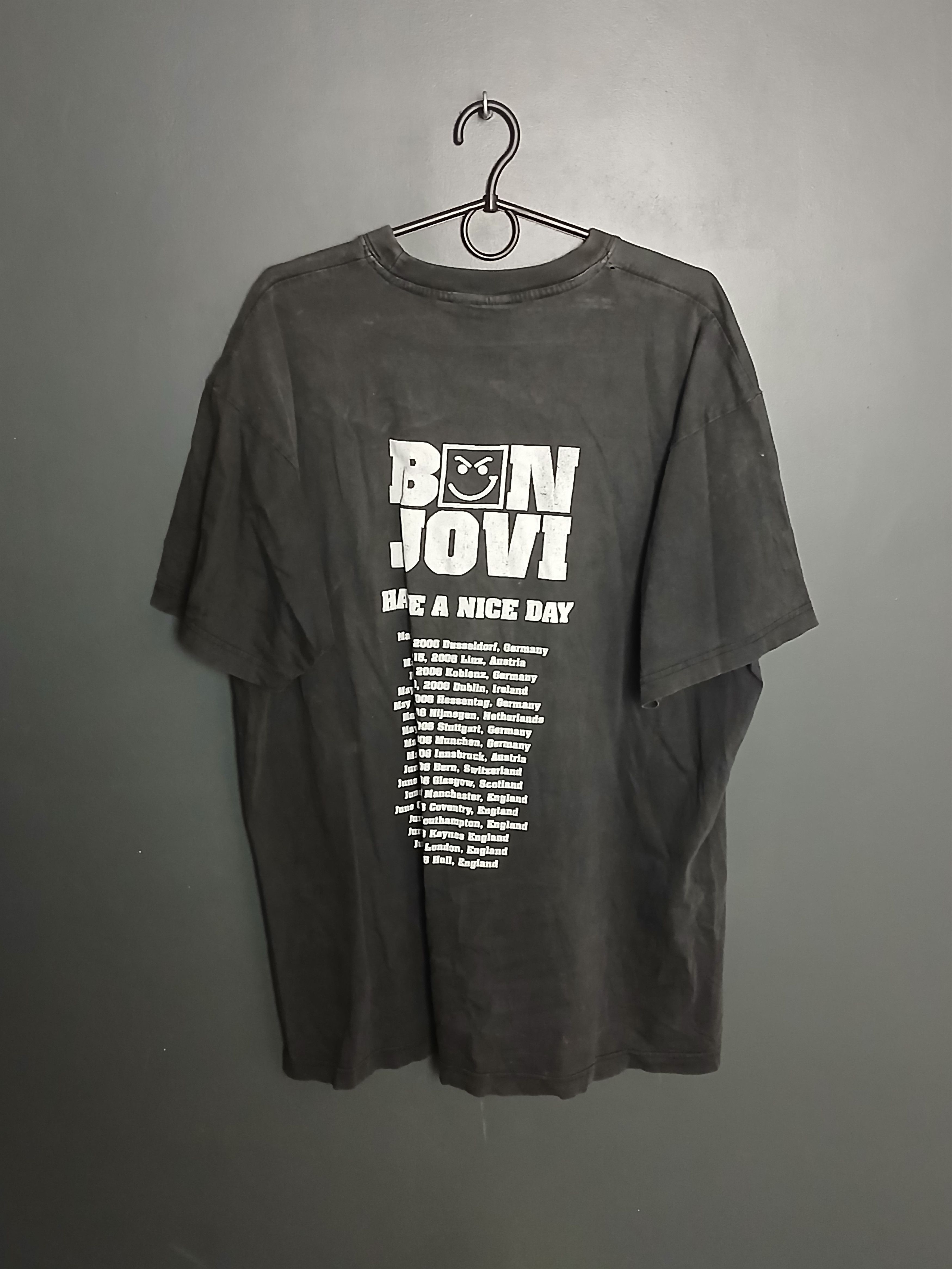 Band Tees × Bon Jovi × Vintage Vintage 2006 Bon Jovi Have A Nice Day Tour T-Shirt Size US XL / EU 56 / 4 - 2 Thumbnail