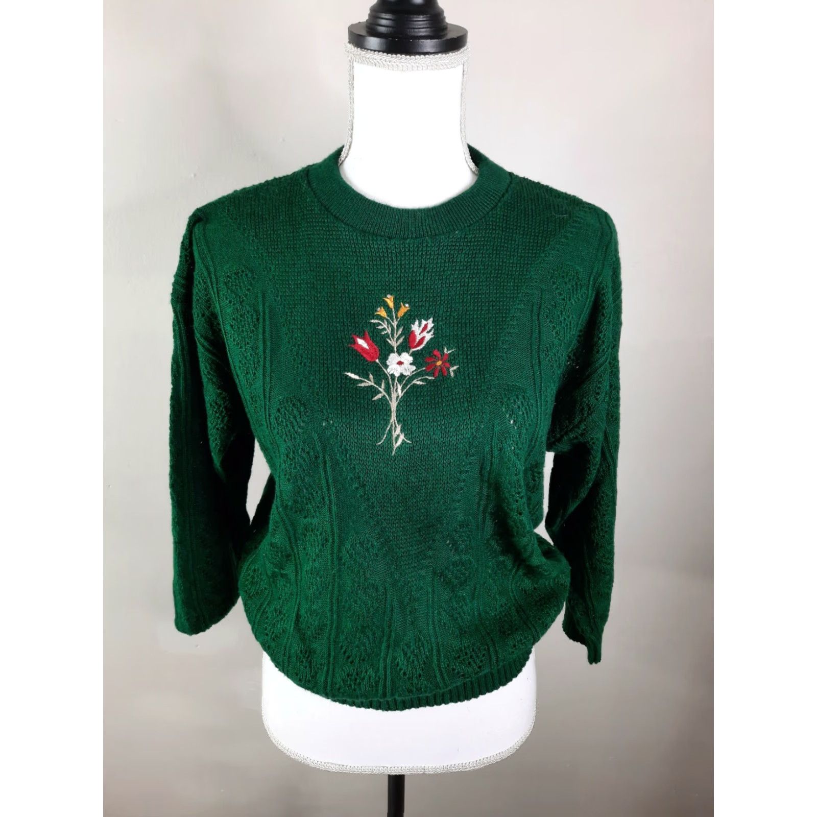 Vintage VINTAGE Bay Point Threads Floral Embroidered Open-Knit 3/4 Sleeve Pullover Sweater Small USA Womens Size S / US 4 / IT 40 - 5 Thumbnail