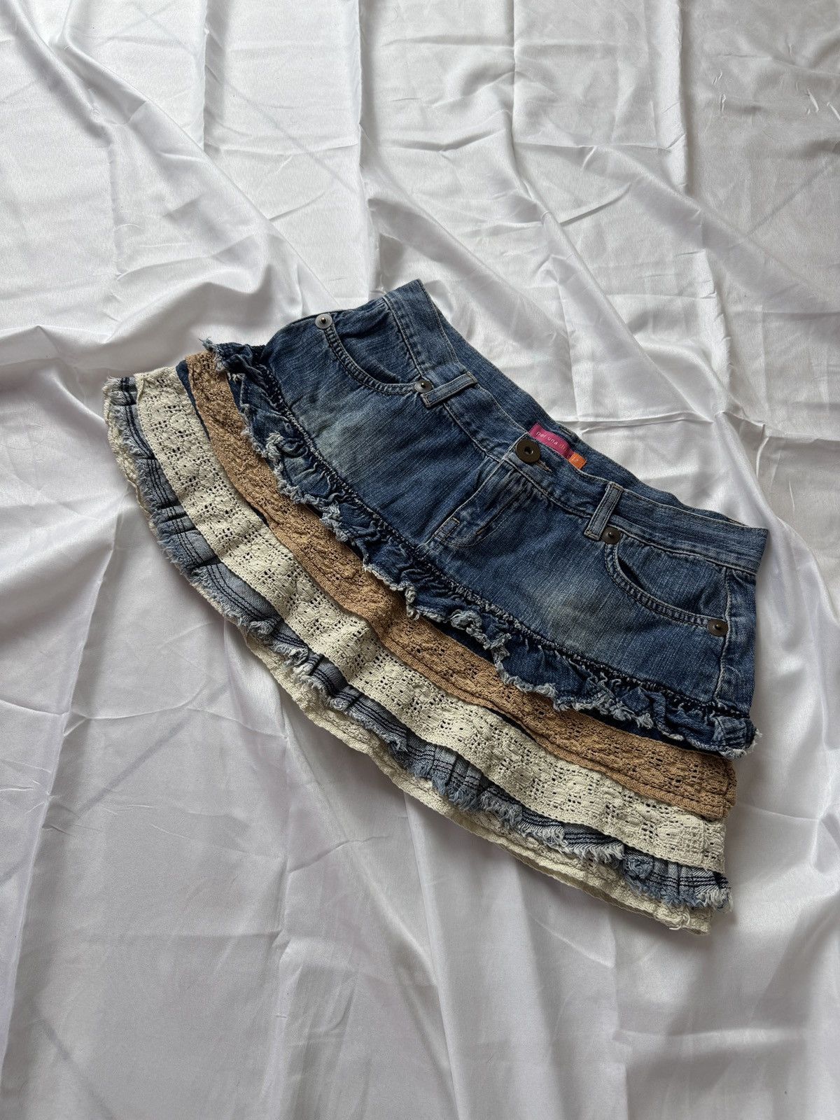 Hysteric Glamour Amazing Y2K Super Sexy 2000’s Vintage Boho Mini Skirt Size 27" / US 4 / IT 40 - 4 Thumbnail