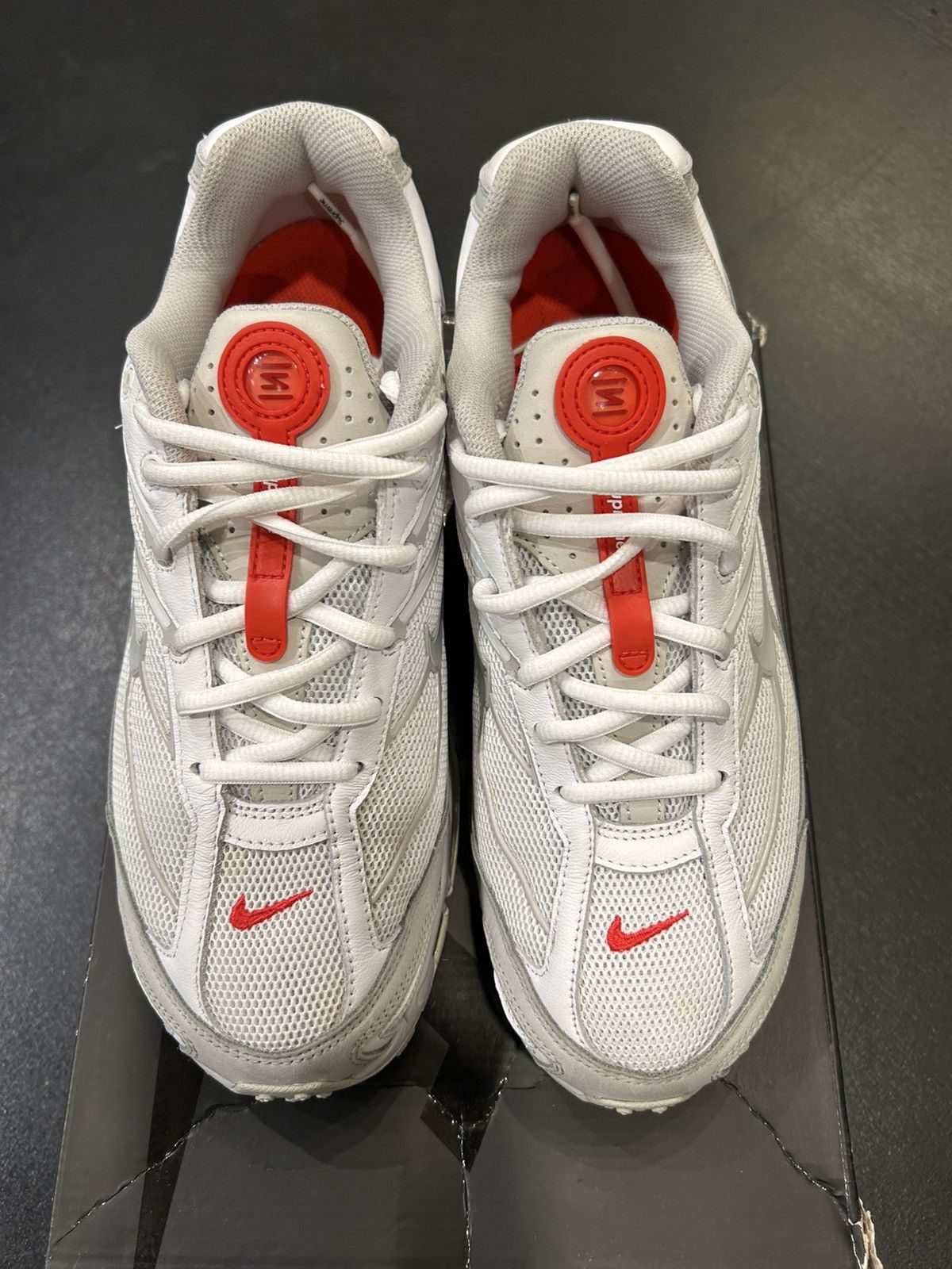 Nike × Supreme Nike Supreme Shox White Size US 9 / EU 42 - 4 Thumbnail