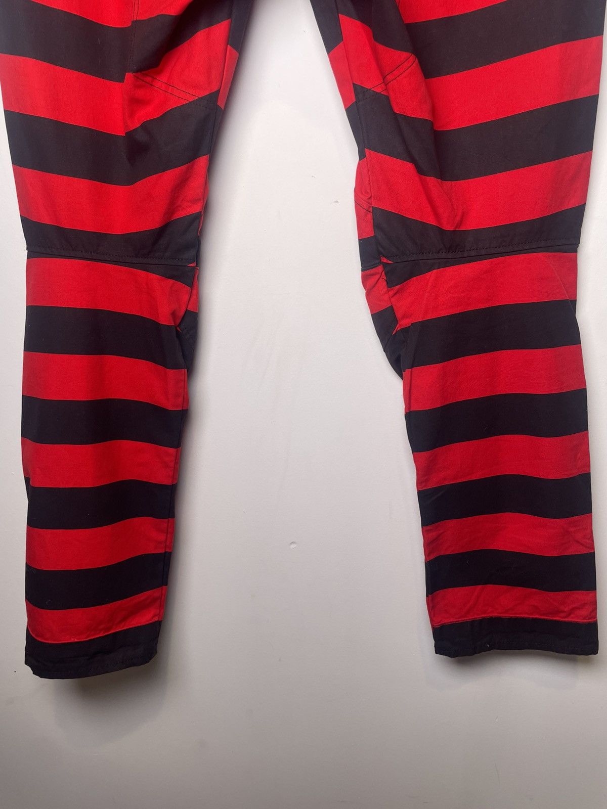G-Star G-Star RAW Red Black Striped 3D Tapered Pants Size US 32 / EU 48 - 6 Thumbnail