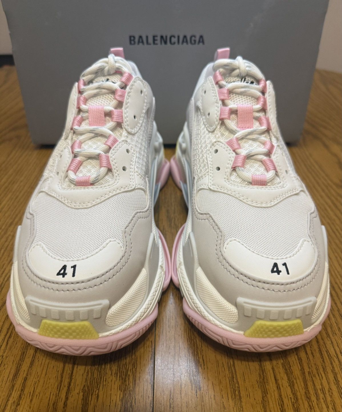 Balenciaga Balenciaga Triple S Sneaker Size US 11 / IT 41 - 2 Thumbnail