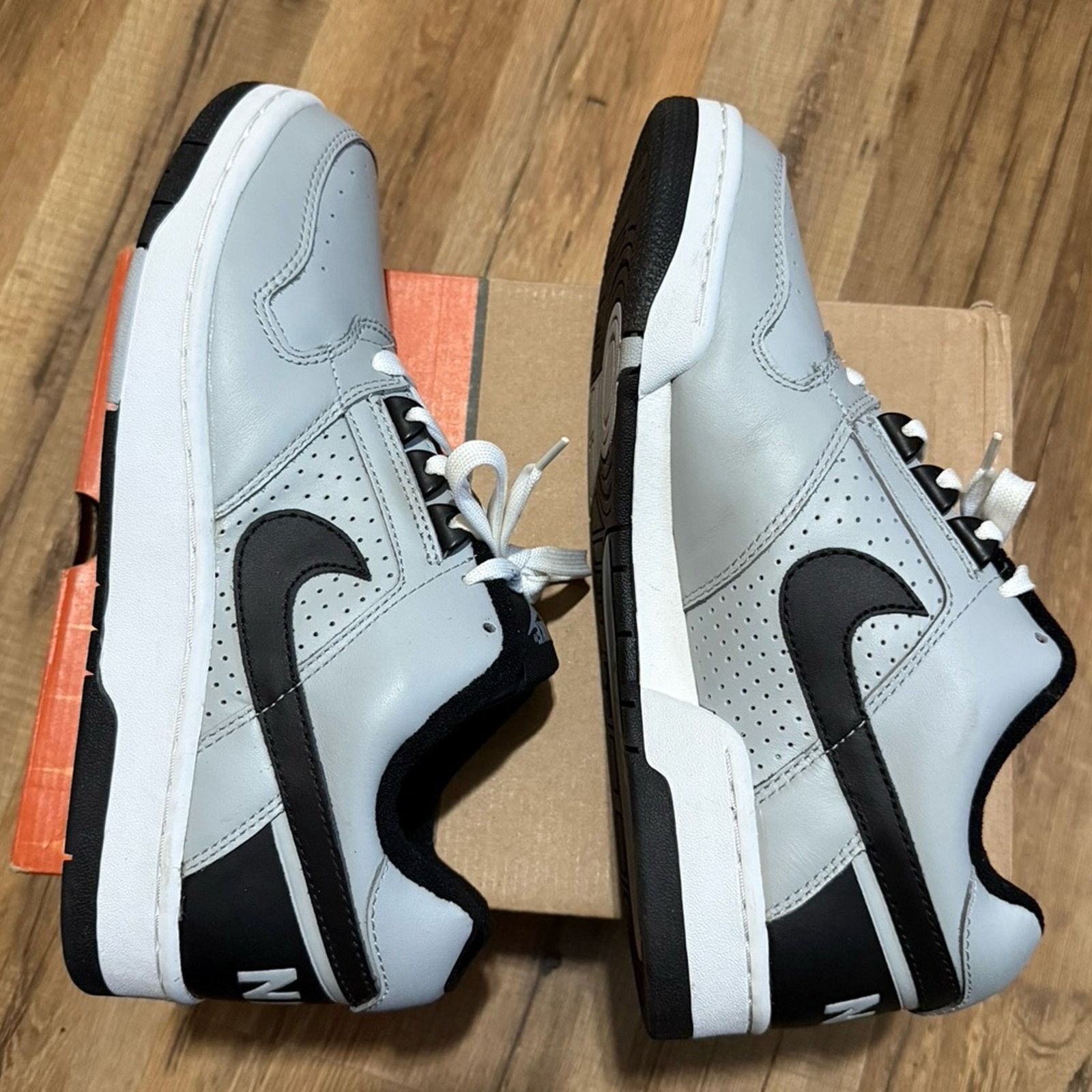 Nike 2004 Nike Delta Force Low Silver Black Size US 10.5 / EU 43-44 - 6 Thumbnail