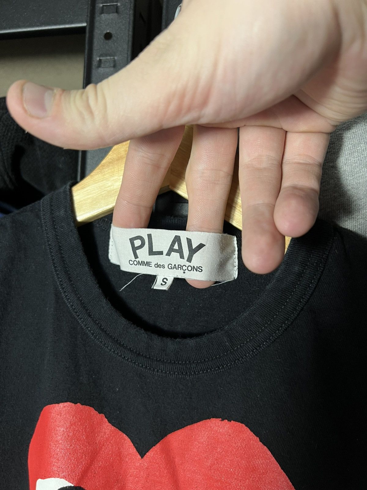 Comme des Garcons CDG Comme des Garçons Play Black T-Shirt Red Heart Logo Size US S / EU 44-46 / 1 - 7 Thumbnail