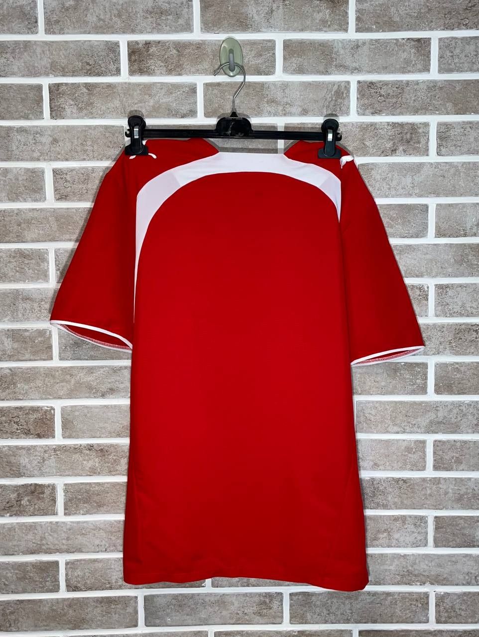 Puma Switzerland 2006/2007 PUMA Home Football Shirt Jersey signed Size US L / EU 52-54 / 3 - 4 Thumbnail