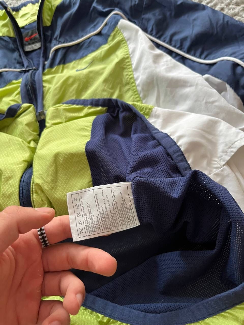 Nike × Vintage Vintage 90s Nike Jacket Nylon Big Logo Swoosh Size US S / EU 44-46 / 1 - 12 Thumbnail