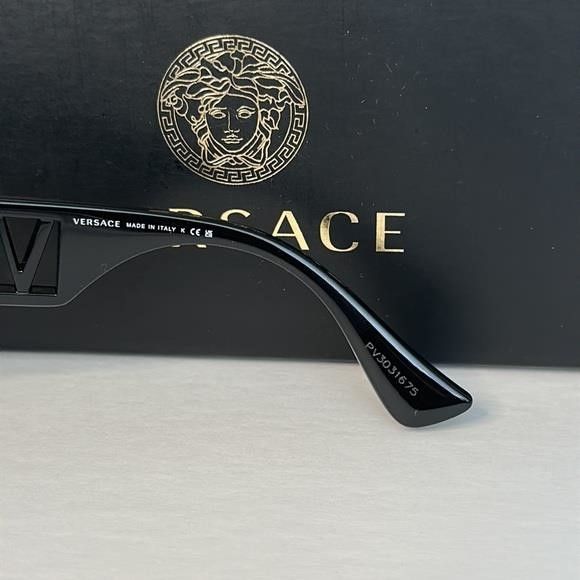Versace New Versace 4430U Sunglasses GB1/81 - Black - Polar Dark Gre Size ONE SIZE - 6 Thumbnail
