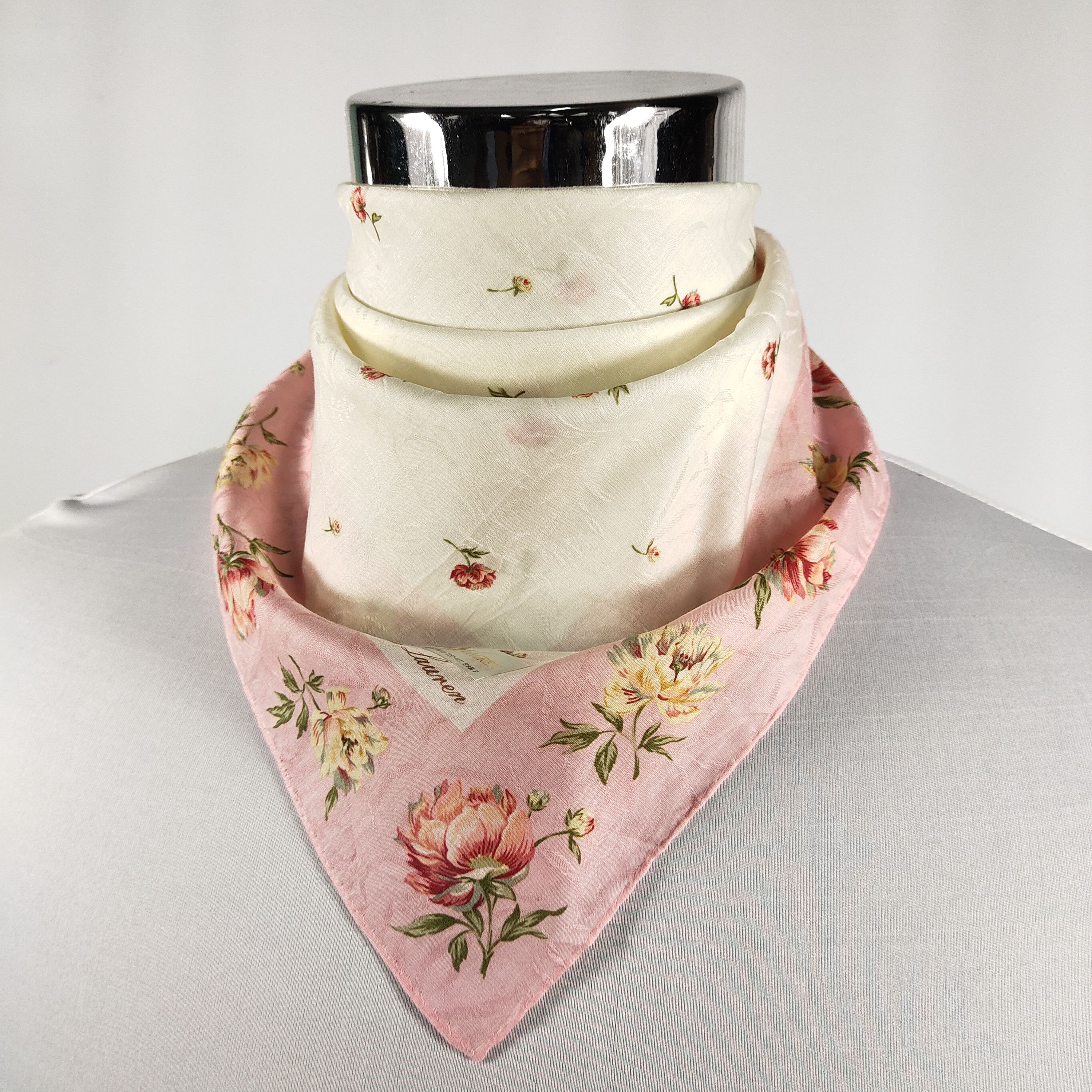 Ralph Lauren Handkerchief / Neckerchief / Bandana FZ651