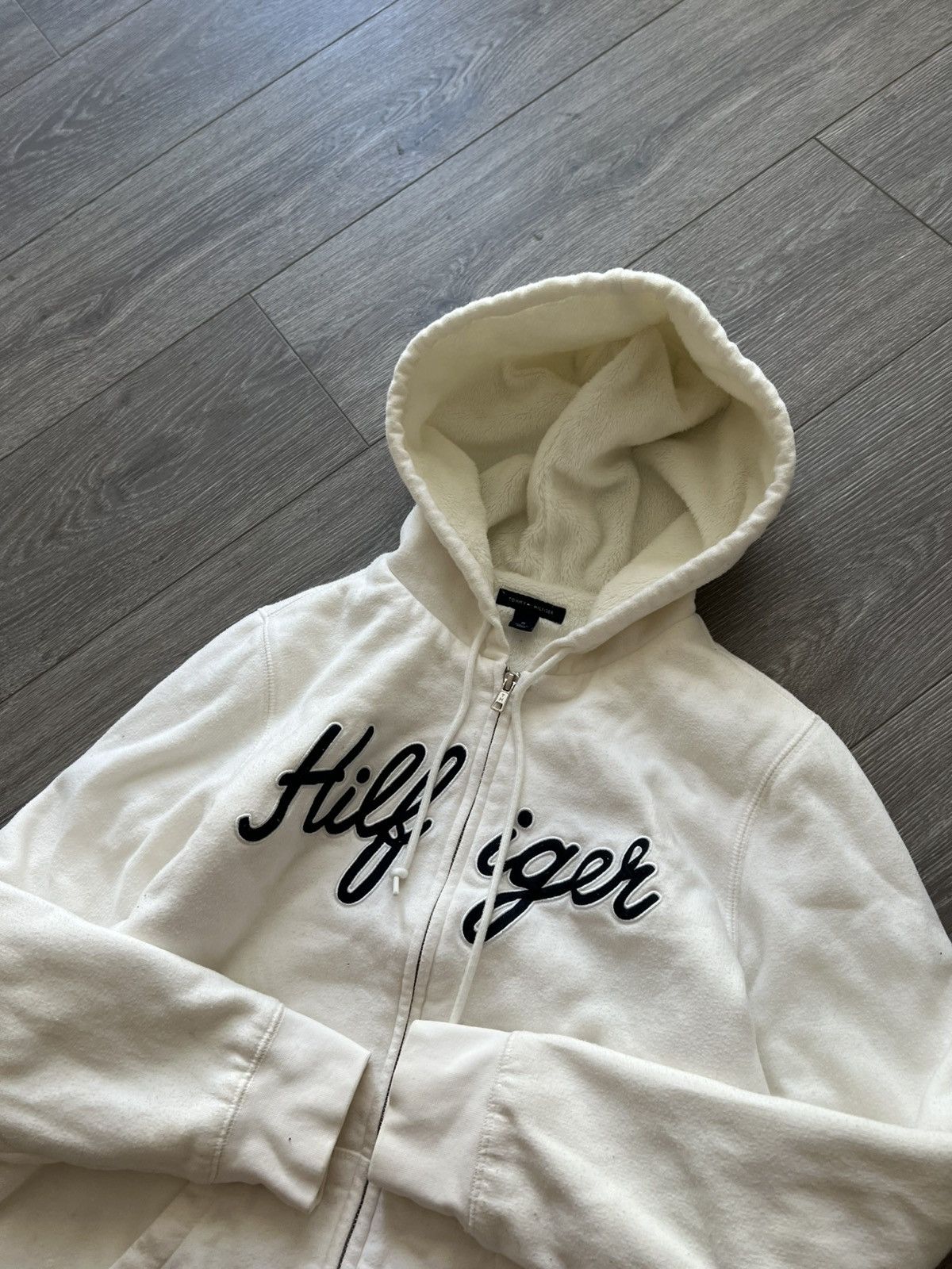 Tommy Hilfiger Vintage Y2K Tommy Hilfiger Fur Hoodie Size M / US 6-8 / IT 42-44 - 8 Thumbnail
