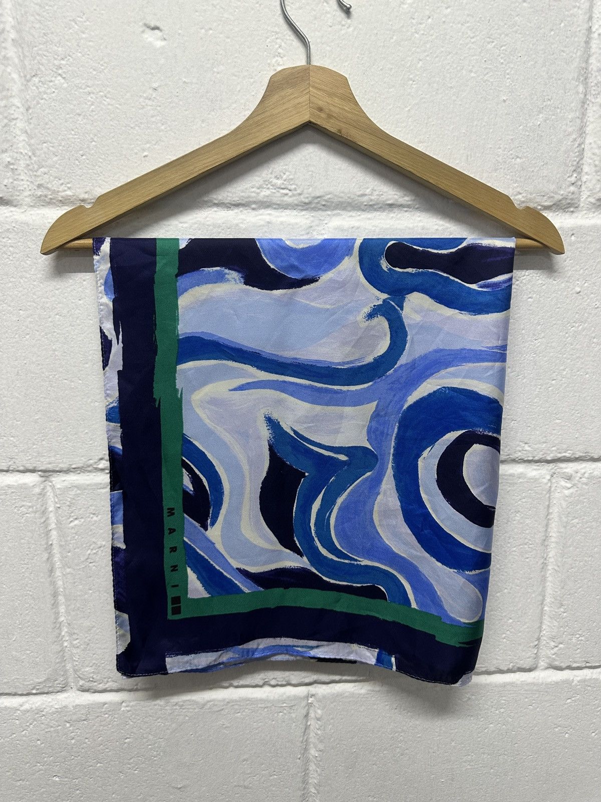 Marni AW22 Marni x Uniqlo Abstract Silk Scarf (Winter Collection) Size ONE SIZE - 6 Thumbnail