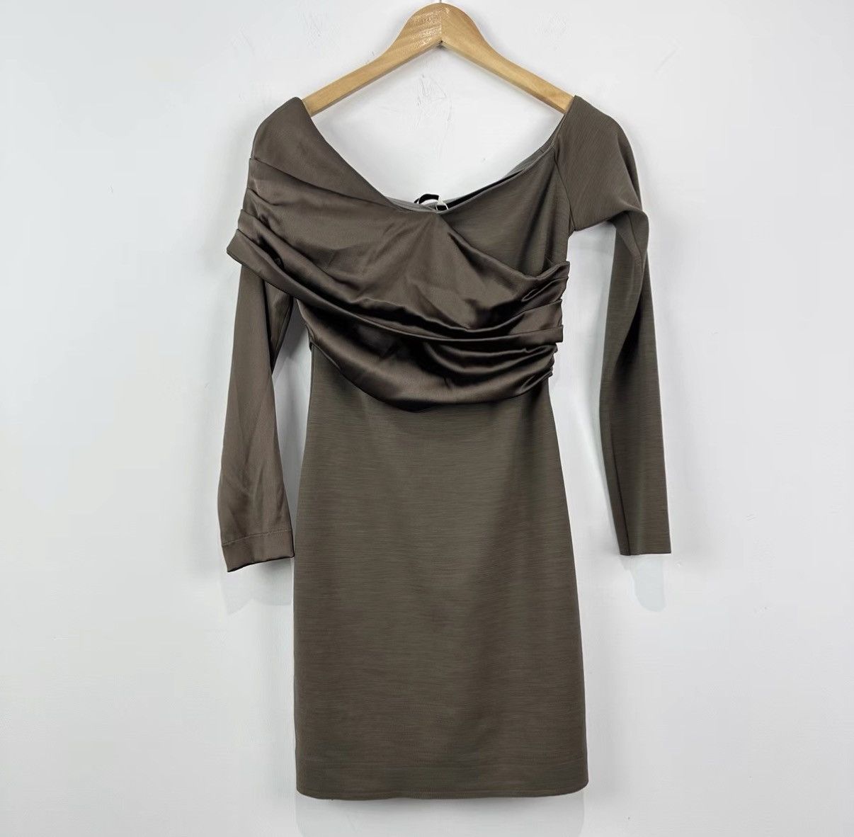 Fendi Fendi Ruched Dress J42 Size S / US 4 / IT 40 - 1 Thumbnail