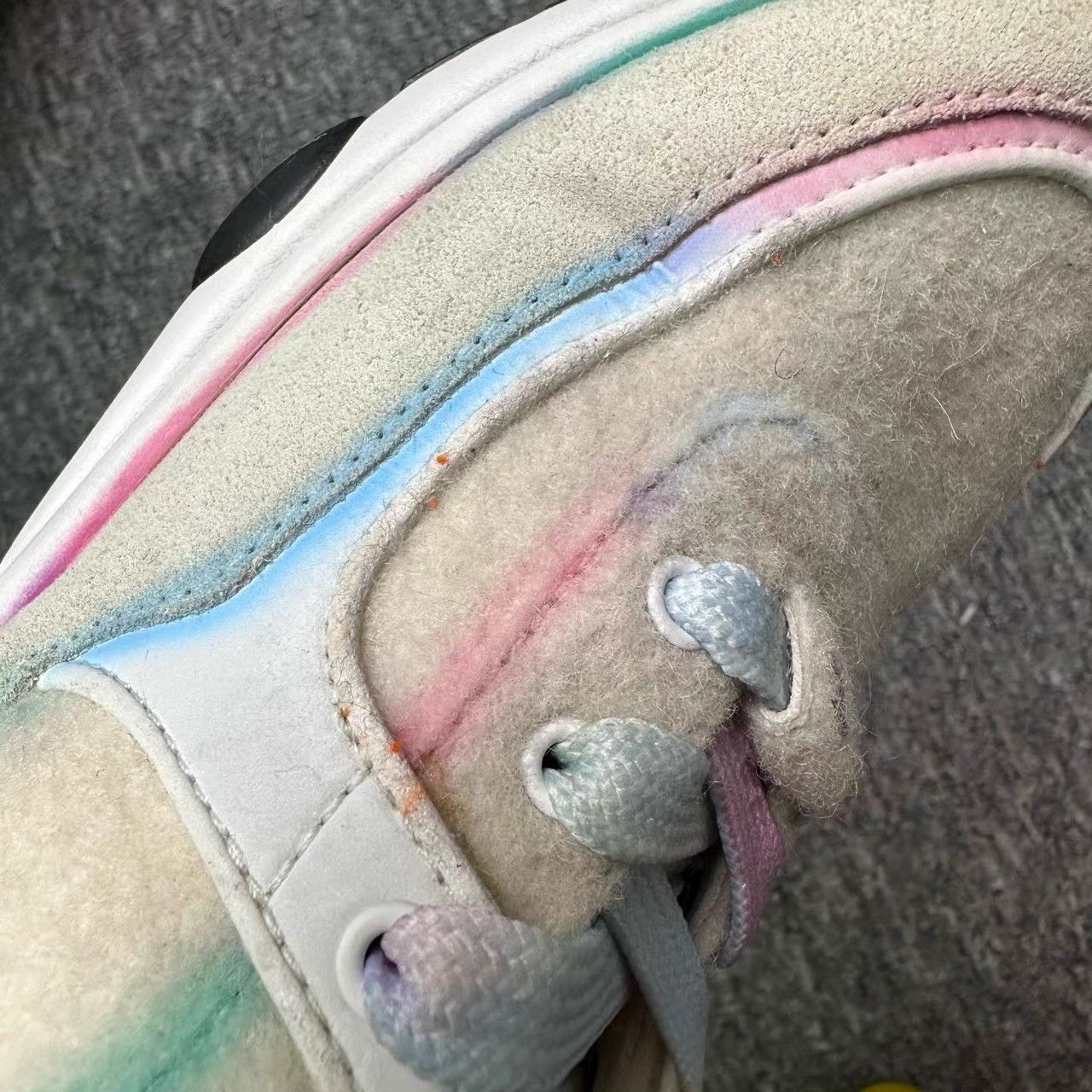 Chanel CHANEL Multicolor Cashmere Sneakers K12 Size US 5.5 / IT 35.5 - 7 Thumbnail