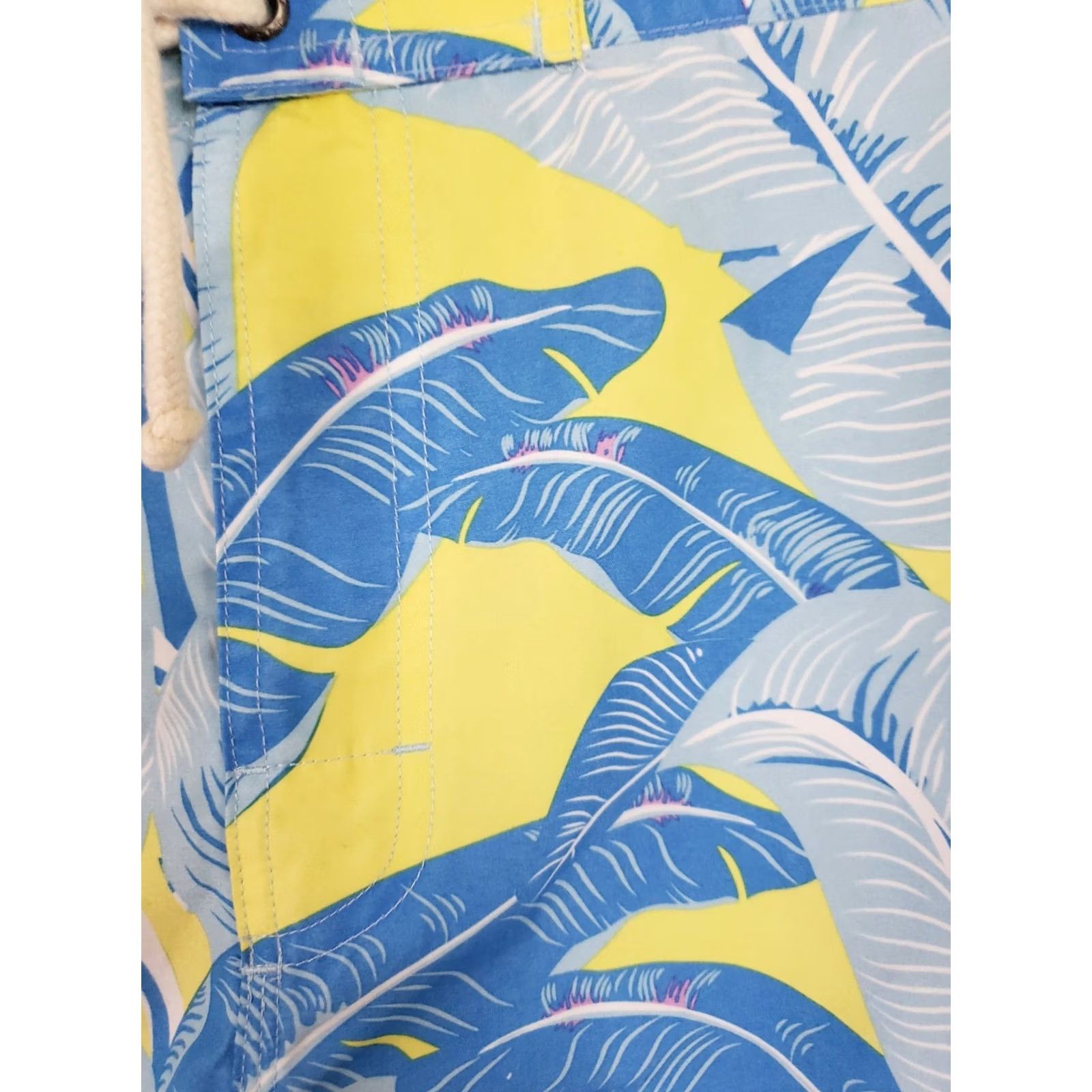 Vintage Strong Boalt Board Shorts Men’s 34 Blue Yellow Foilage Trunks Beach Vacation Surfing 100% Polyester Size US 34 / EU 50 - 5 Thumbnail