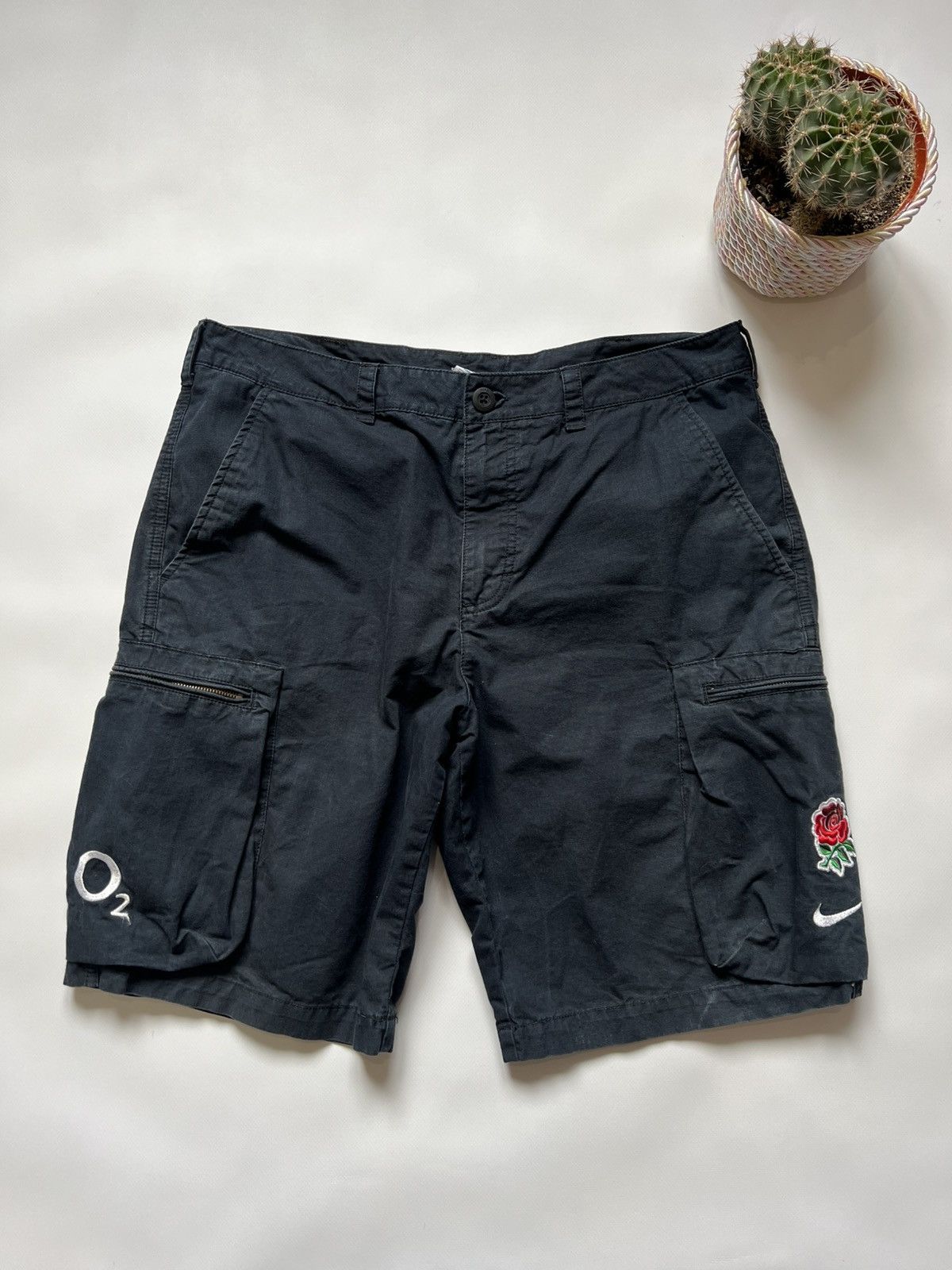 Nike Nike Vintage Cargo Shorts Rugby England Navy Size US 32 / EU 48 - 1 Thumbnail