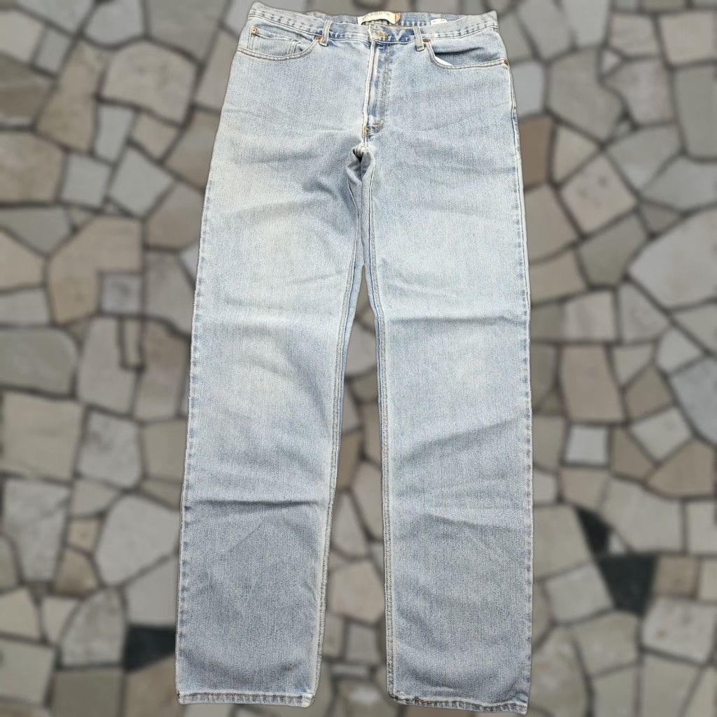 Levi's VINTAGE Levi's 550 Jeans Mens Relaxed 37x37 Light Blue Denim Baggy 90s Y2K USA Steel Logo Pockets Distressed Cotton Blend Regular Waist 37 Inseam 37 Size US 37 - 1 Thumbnail
