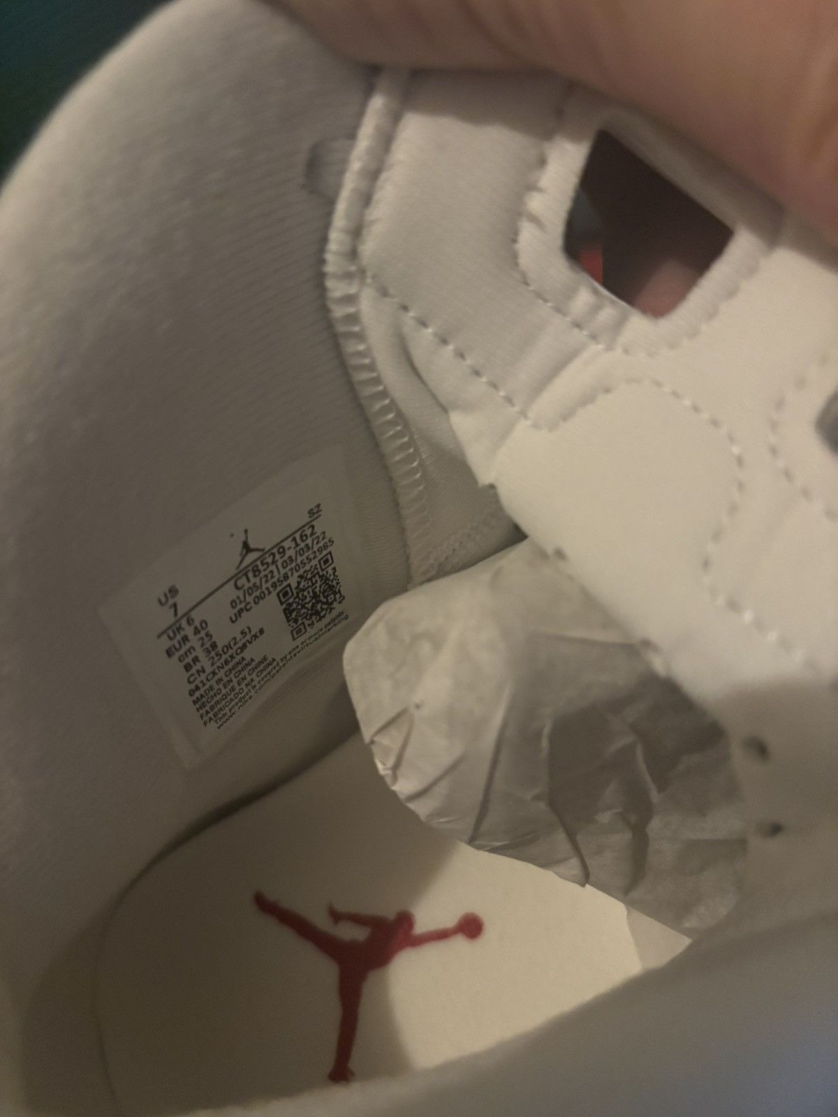 Jordan Brand Jordans Size US 7 / EU 40 - 6 Thumbnail
