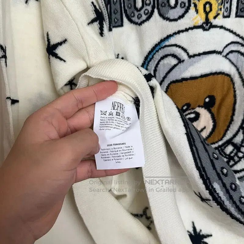 Moschino Moschino Women's White Silk Sweater . Size M / US 6-8 / IT 42-44 - 5 Thumbnail