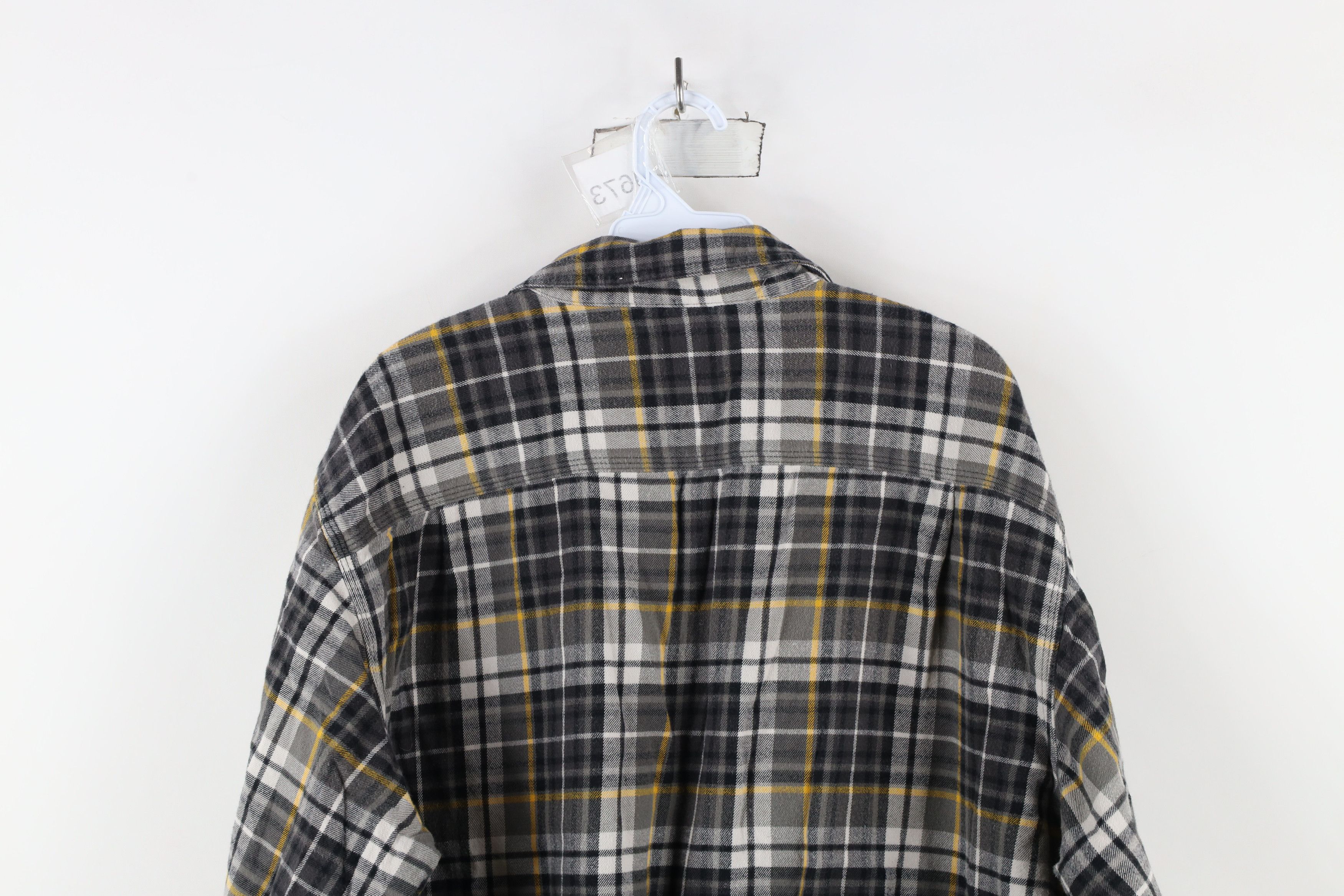 Carhartt × Vintage Vintage Carhartt Fit Flannel Collared Button Down Shirt Size US XXL / EU 58 / 5 - 11 Thumbnail