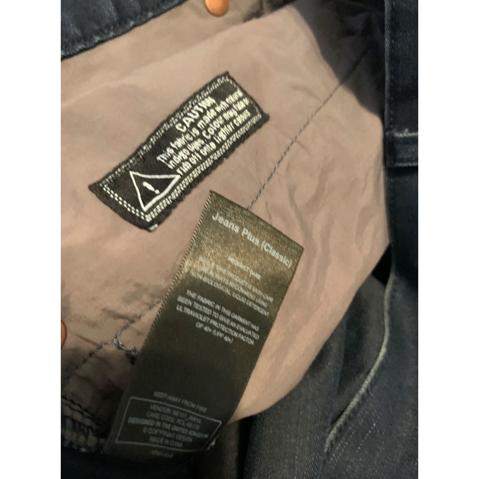 Vintage Rohan Jeans Plus Tapered Leg Zip Closure Medium Wash 38S Blue Mens Size US 38 / EU 54 - 5 Thumbnail
