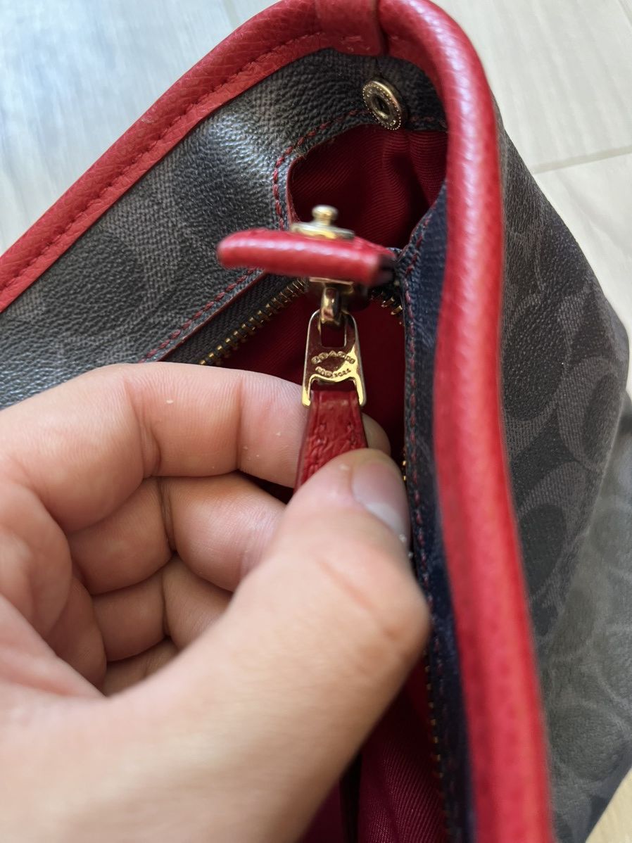 Coach × Designer 🔥 Coach Leather Bucket Bag Women Size ONE SIZE - 8 Thumbnail
