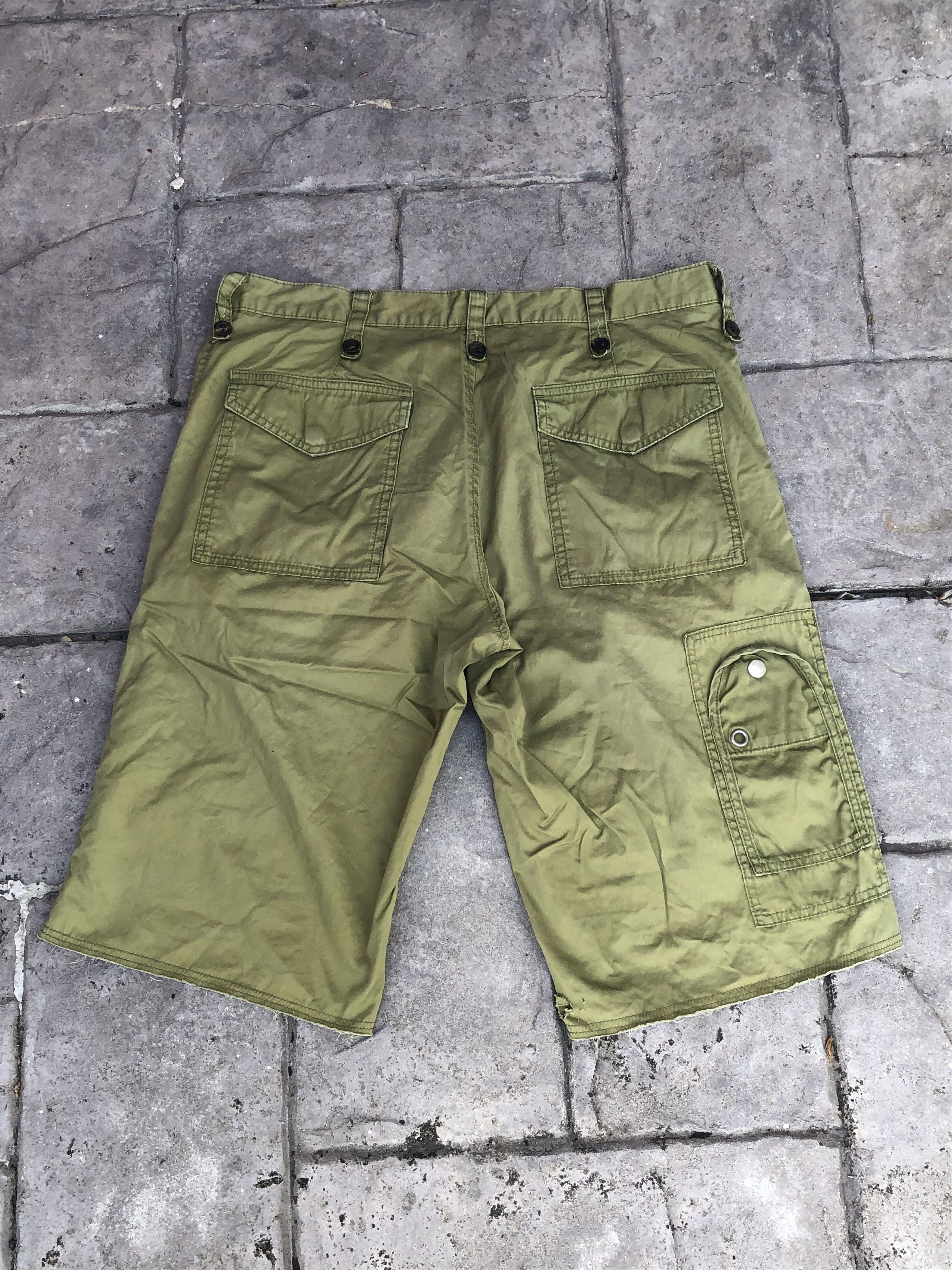 Sophnet. Streetwear / Hype Style SOPHNET Japan cargo shorts Size US 36 / EU 52 - 2 Thumbnail
