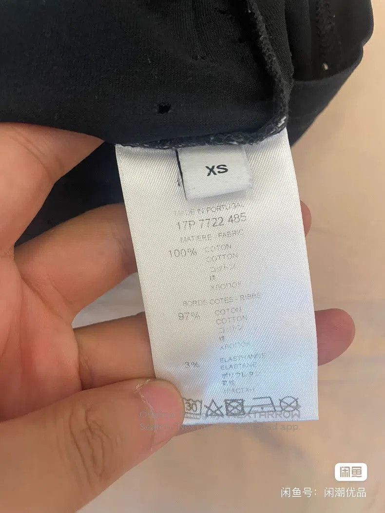 Givenchy Givenchy Black Big Ripped Ripped Short Sleeve Size US XS / EU 42 / 0 - 4 Thumbnail