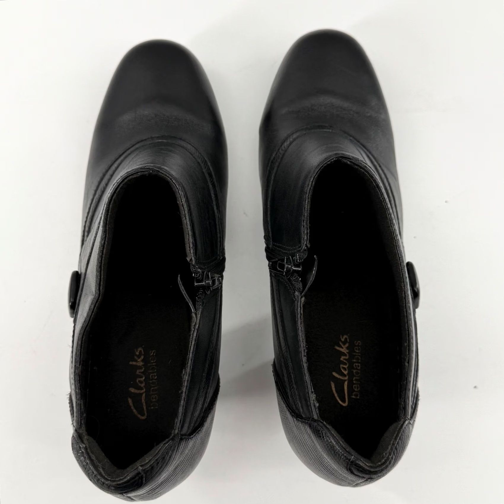Clarks Clarks Bendables Black Leather Ankle Booties Zip 9W Boots Womens Fall Winter Workwear Casual Size US 9 / IT 39 - 7 Thumbnail