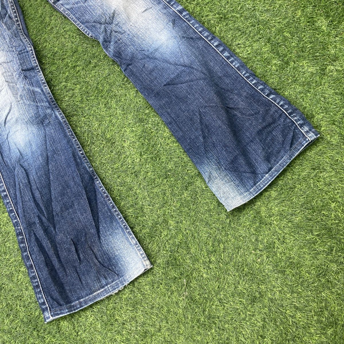 Beauty Beast SWEET CAMEL FLARED BOOTCUT JEANS Size 29" - 5 Thumbnail