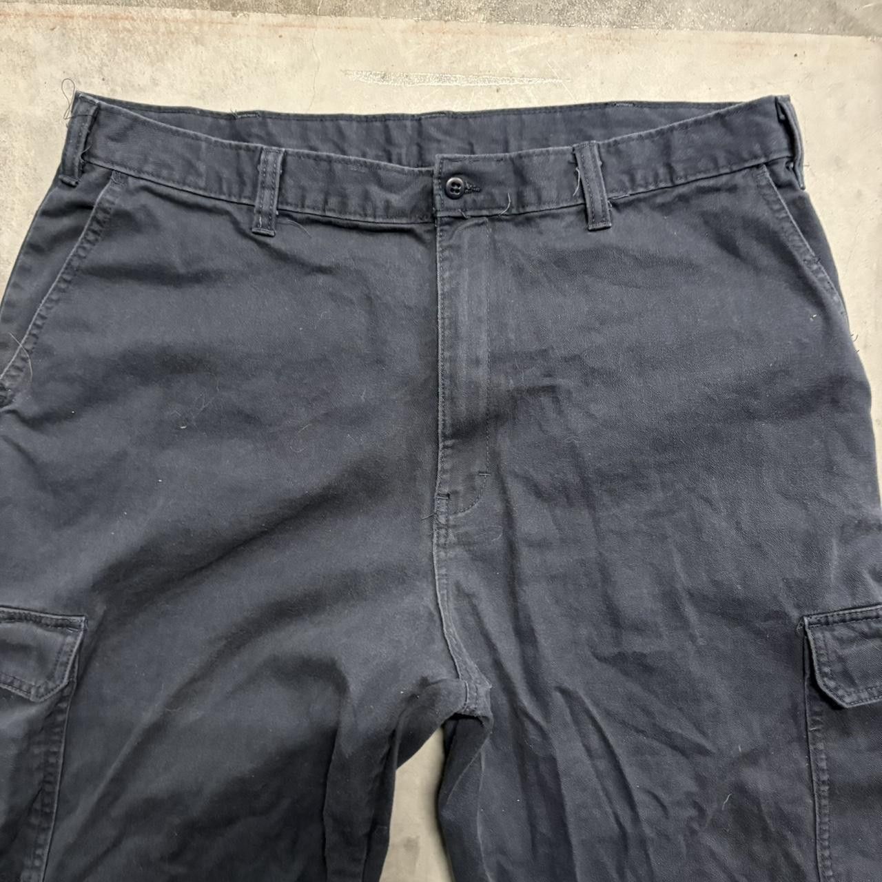 Vintage Crazy Vintage Y2K/2000s Super Baggy Wideleg Navy Blue Dickies Cargo Pants! Size US 36 / EU 52 - 4 Thumbnail