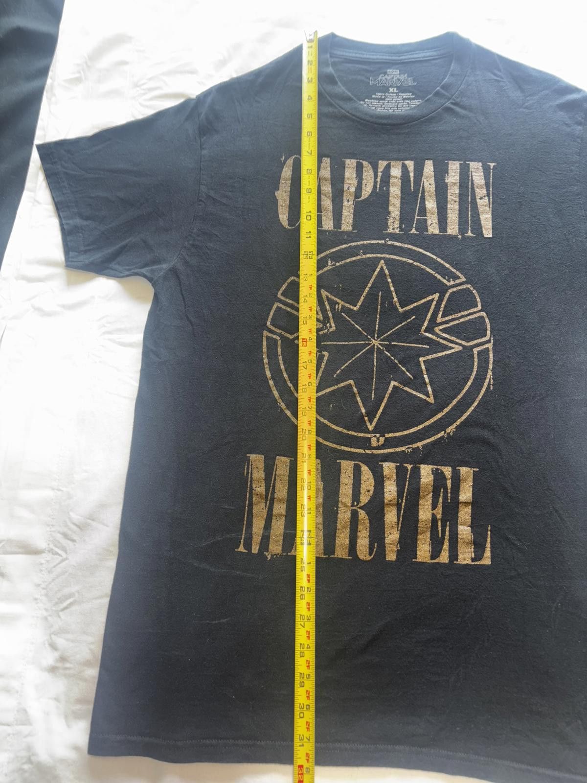 Marvel Comics Vintage Captain Marvel Graphic T-Shirt - XL Size US XL / EU 56 / 4 - 6 Thumbnail