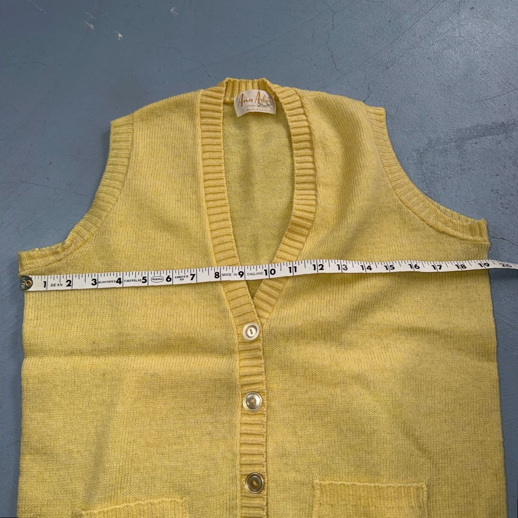 Vintage VTG 1960s 1970s Wool Cardigan Sweater Rockabilly Womens Mod Knit Yellow Vest Size M / US 6-8 / IT 42-44 - 4 Thumbnail