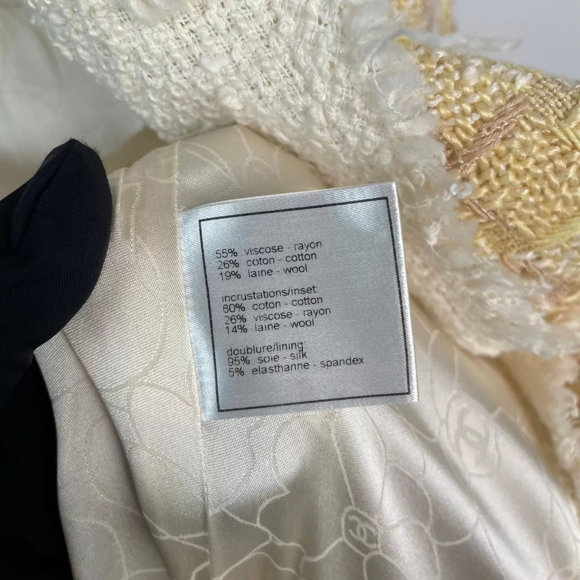 Chanel Chanel Yellow & White Tweed Jacket Size XS / US 0-2 / IT 36-38 - 6 Thumbnail