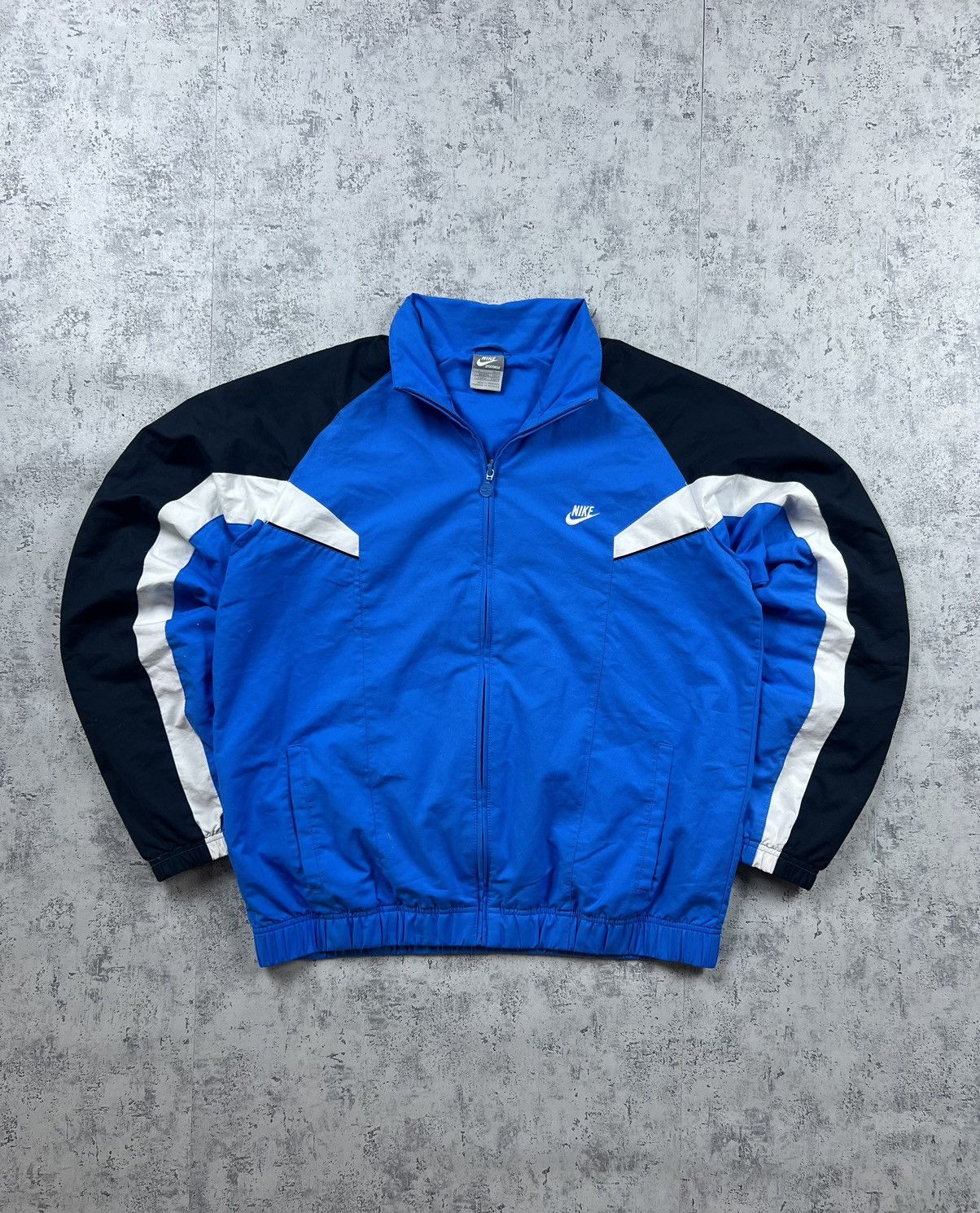 Nike 90s Nike Retro Logo Vintage Y2K Oversized Nylon Jacket Size US L / EU 52-54 / 3 - 1 Thumbnail