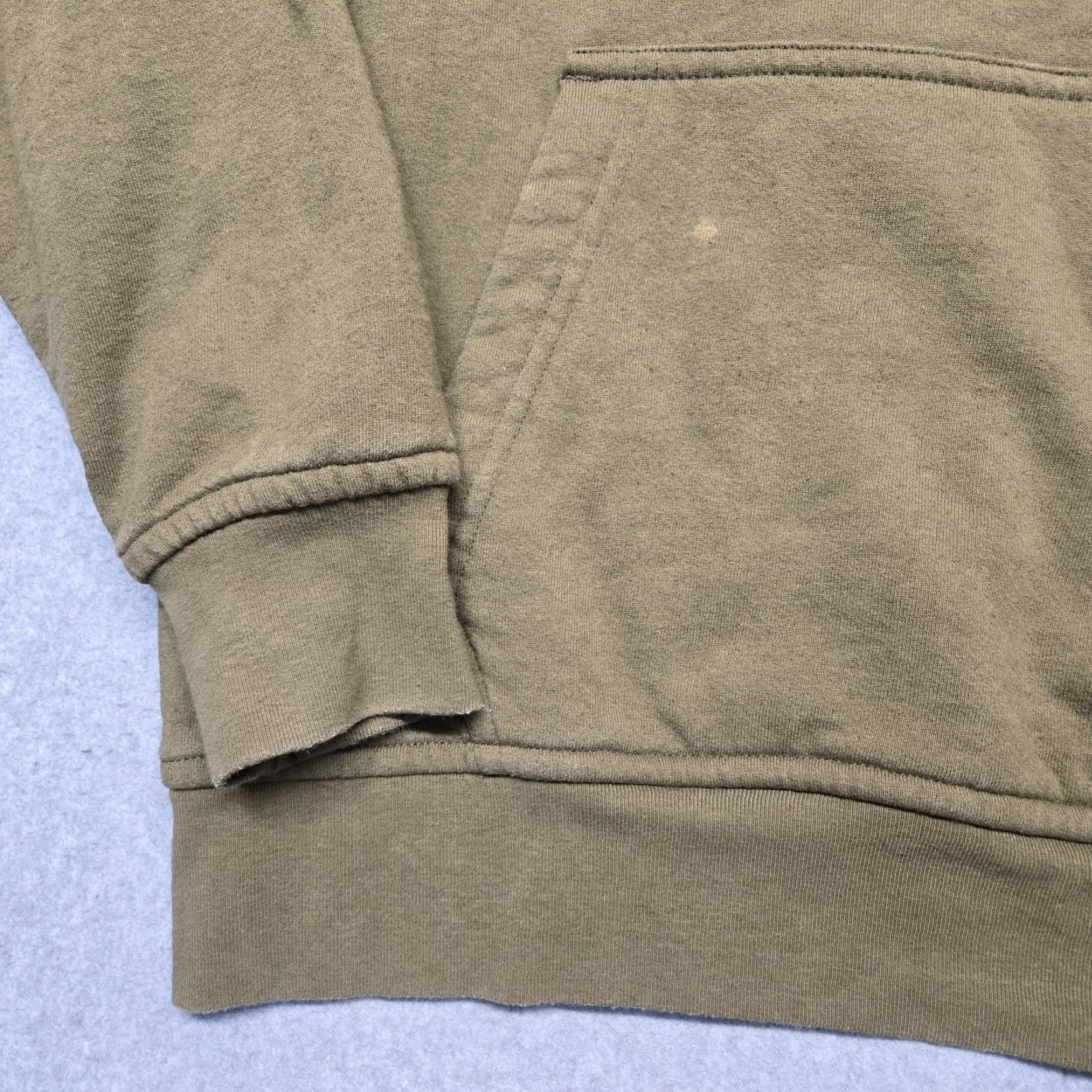 Flint And Tinder Flint and Tinder Hoodie Mens M Green Pullover Heavyweight Fleece Hooded Pockets Size US M / EU 48-50 / 2 - 5 Thumbnail