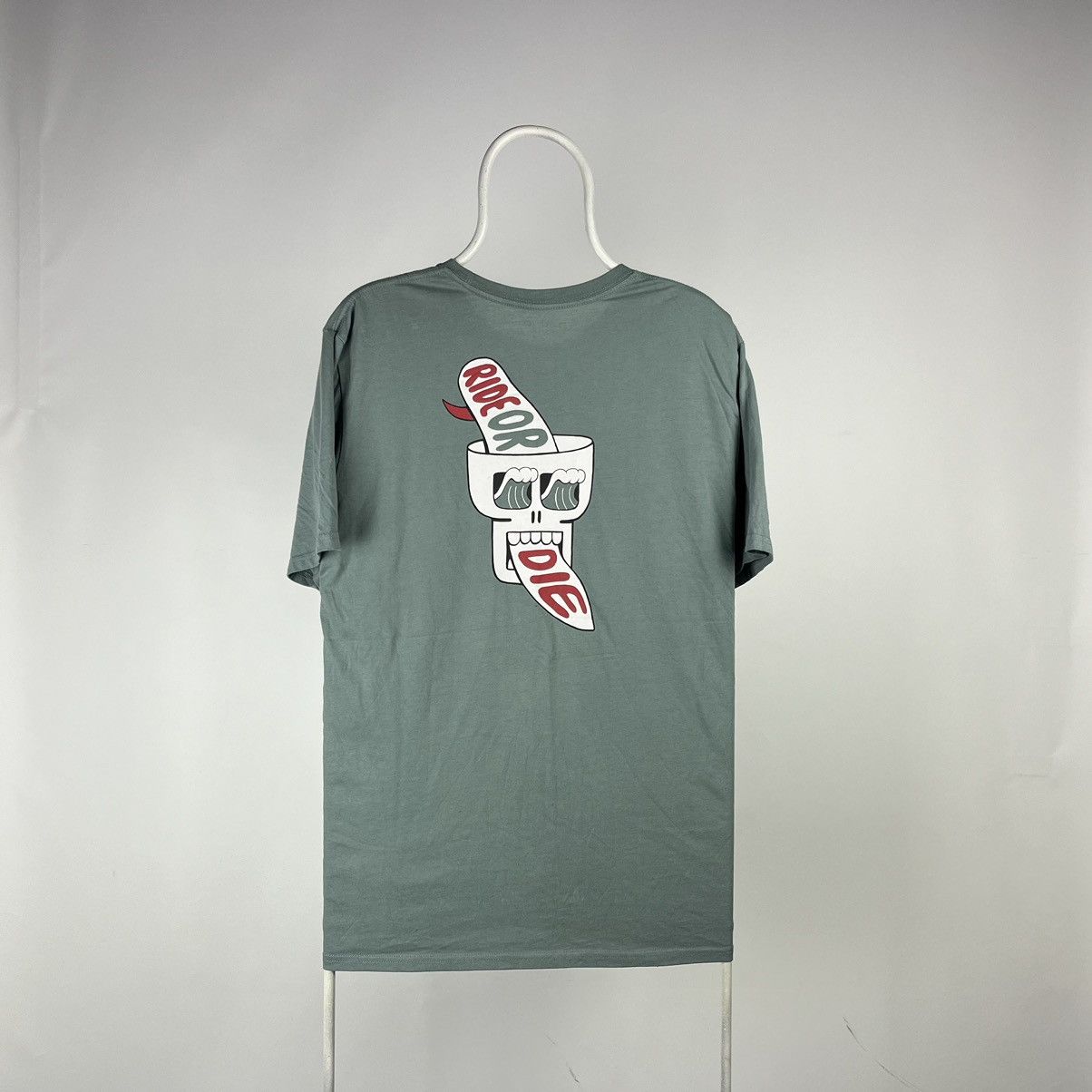 Dakine Dakine phil Morgan Tshirt ride or die size Large Size US L / EU 52-54 / 3 - 1 Thumbnail