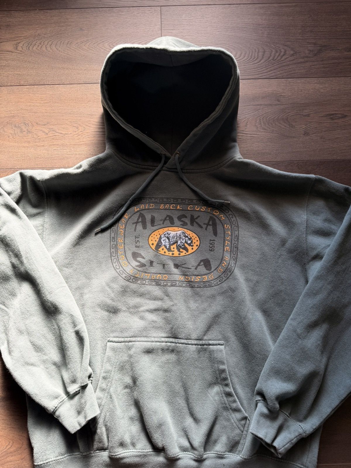 Vintage Vintage Basic Alaska Hoodie Size US L / EU 52-54 / 3 - 5 Thumbnail
