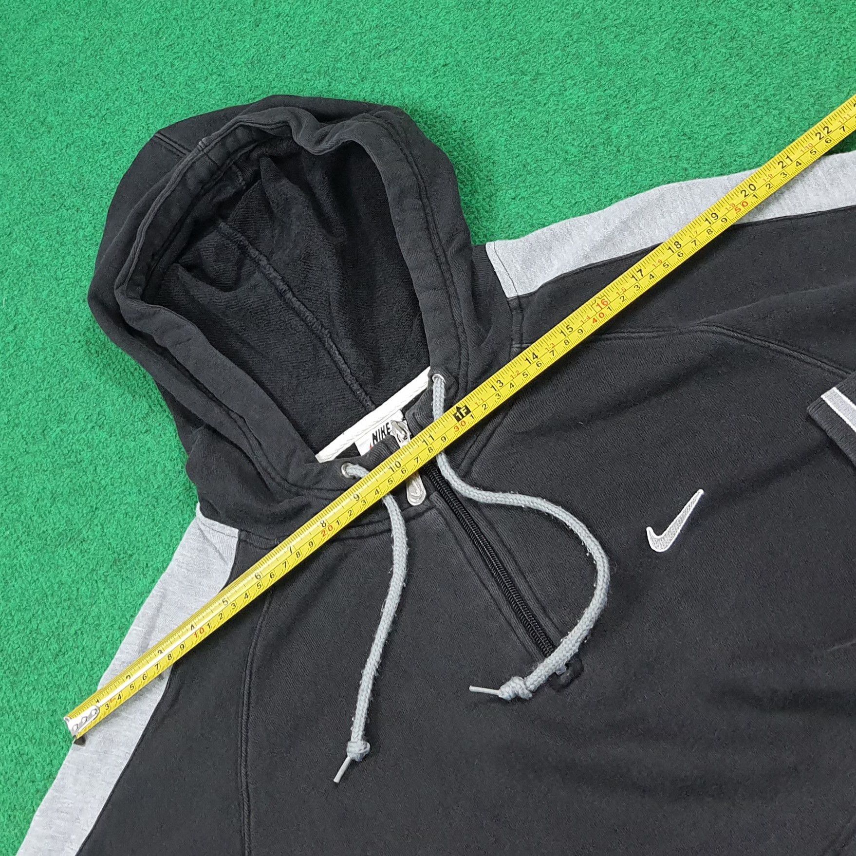 Nike Vintage Nike Hoodie Half Zipper Hoodie C288N25 Size US M / EU 48-50 / 2 - 11 Thumbnail