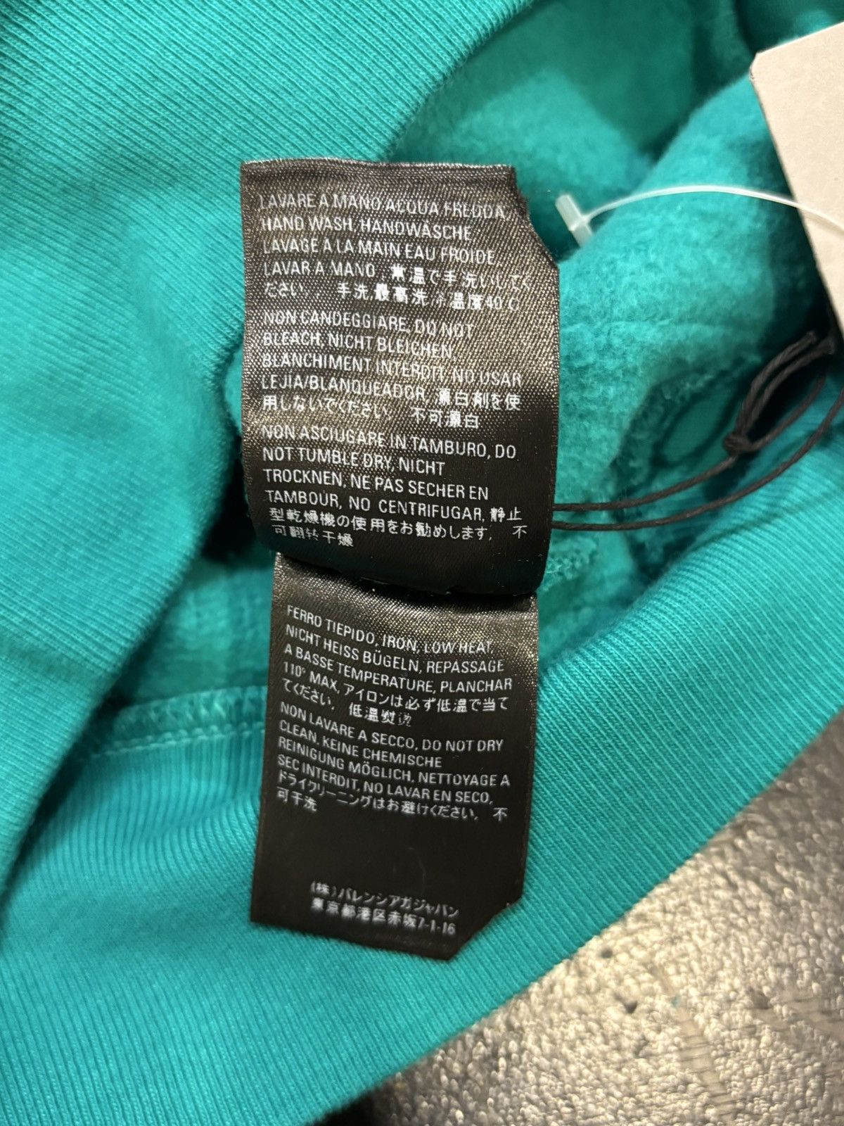 Balenciaga Balenciaga Kids ‘You Are The World’ Hoodie Size US XS / EU 42 / 0 - 5 Thumbnail