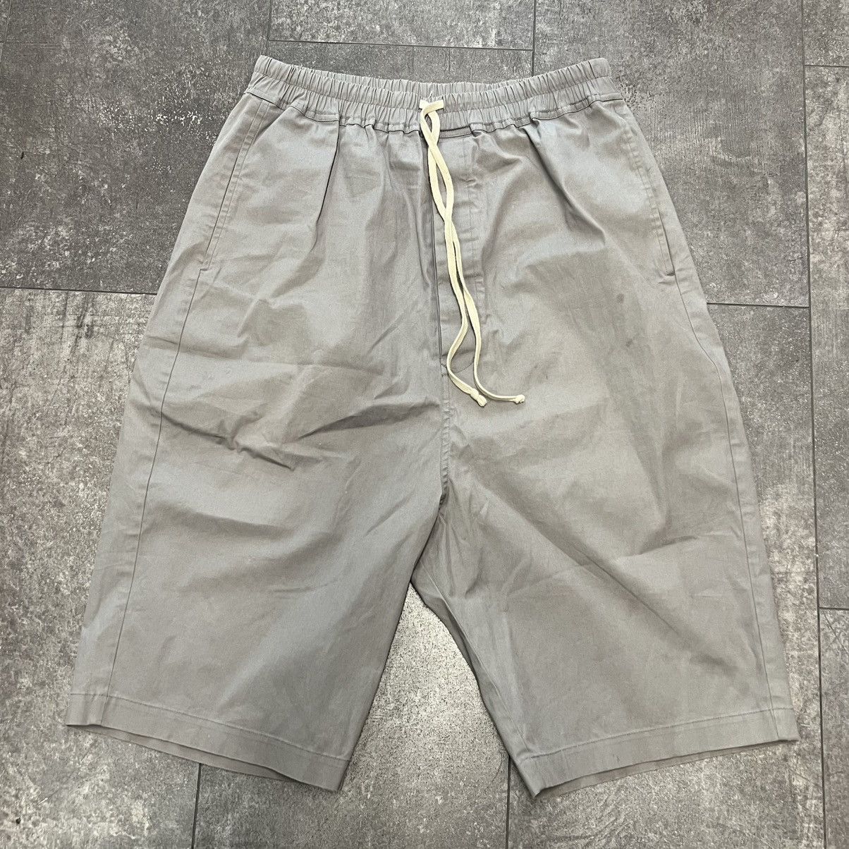 Rick Owens Rick Owens DRKSHDW Pod Shorts Grey Size US 42 / EU 58 - 1 Thumbnail