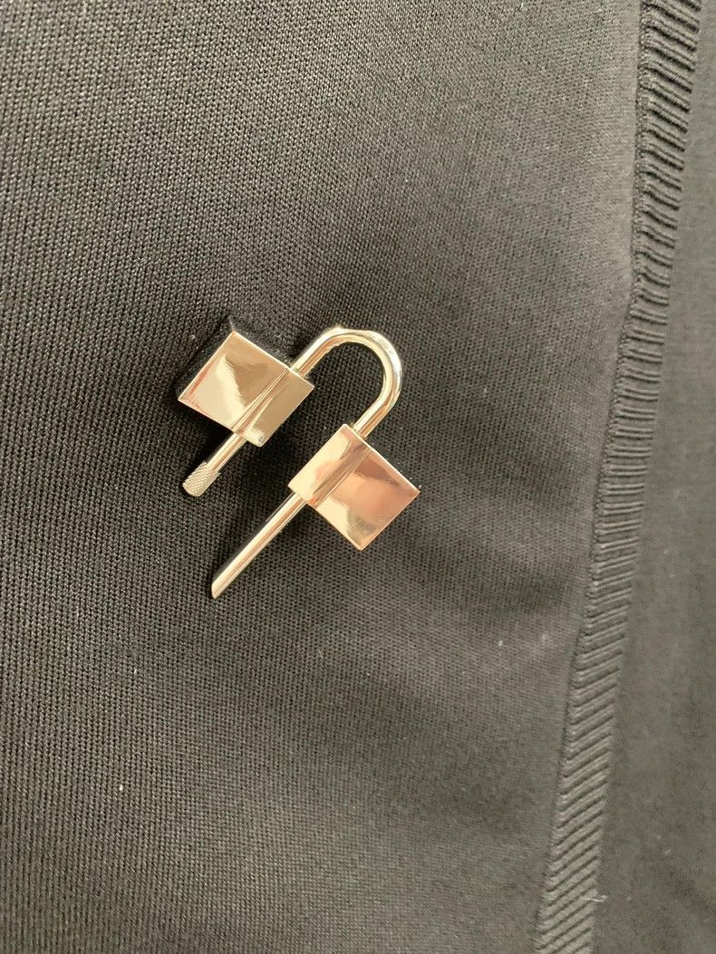 Givenchy Givenchy New mmw Silver Buckle Black Wool Cardigan Size US L / EU 52-54 / 3 - 5 Thumbnail