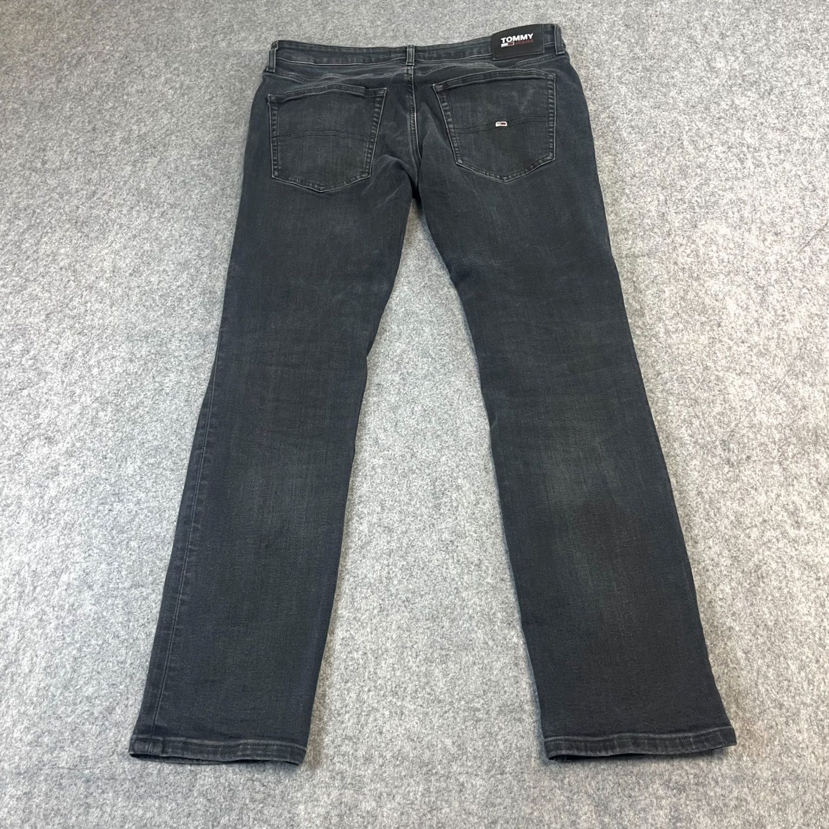 Tommy Hilfiger Tommy Hilfiger Slim Jeans Mens Dark Grey 36 32 Charcoal Wash Stretch Scanton Denim Cotton Elastane 5-Pocket Tapered Zip Fly Size US 36 / EU 52 - 2 Thumbnail