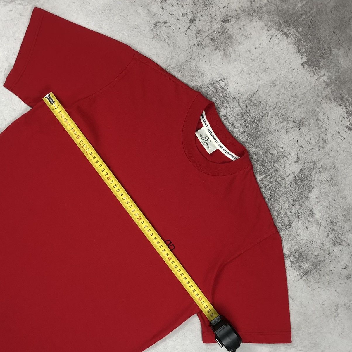 Valentino Vintage Valentino Sport Red Tee 90s Size US M / EU 48-50 / 2 - 18 Thumbnail