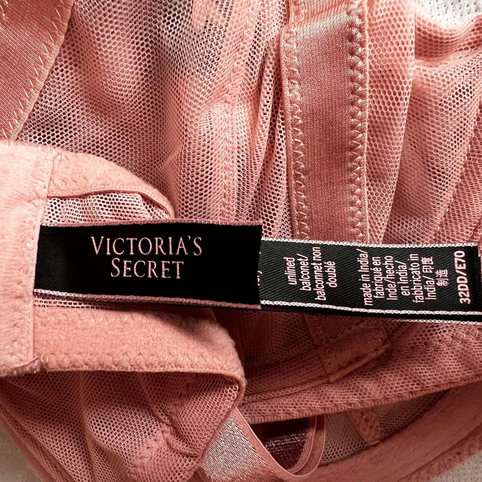 Victoria's Secret Victoria's Secret Very Sexy Unlined Balconette Bra, 32DD Size ONE SIZE - 3 Thumbnail