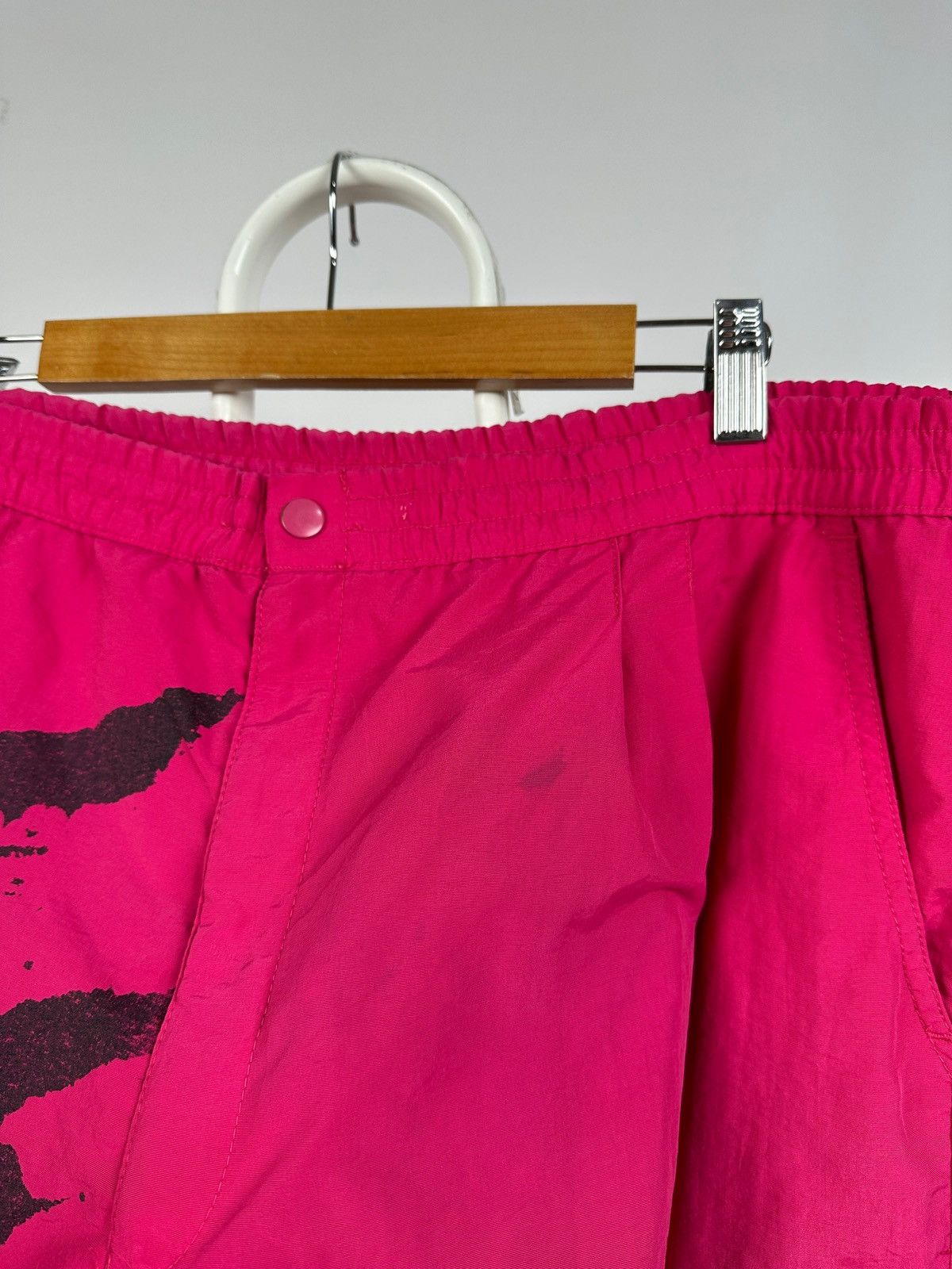 Nike Vintage Nike Challenge Court Nylon Pink Shorts Andre Agassi Size US 36 / EU 52 - 10 Thumbnail